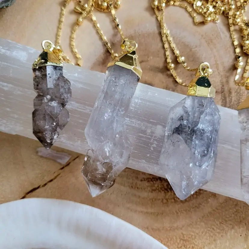 Clear Quartz Necklace - Gold Leaf Chain