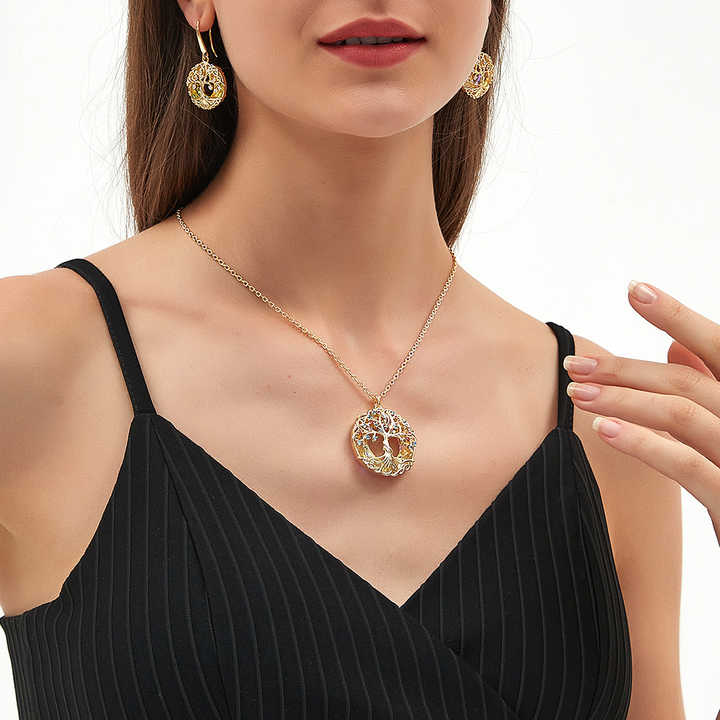 Tree of Life Necklace - Striking