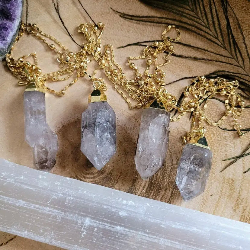 Clear Quartz Necklace - Gold Leaf Chain