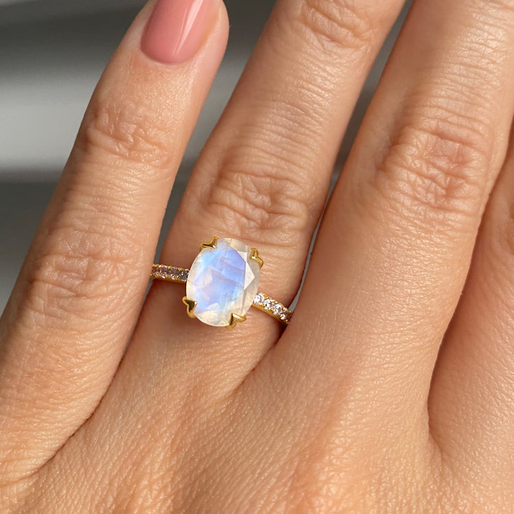 Moonstone Ring - Brocaded
