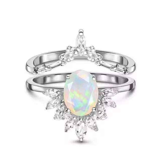 Moonstone Ring - Queen
