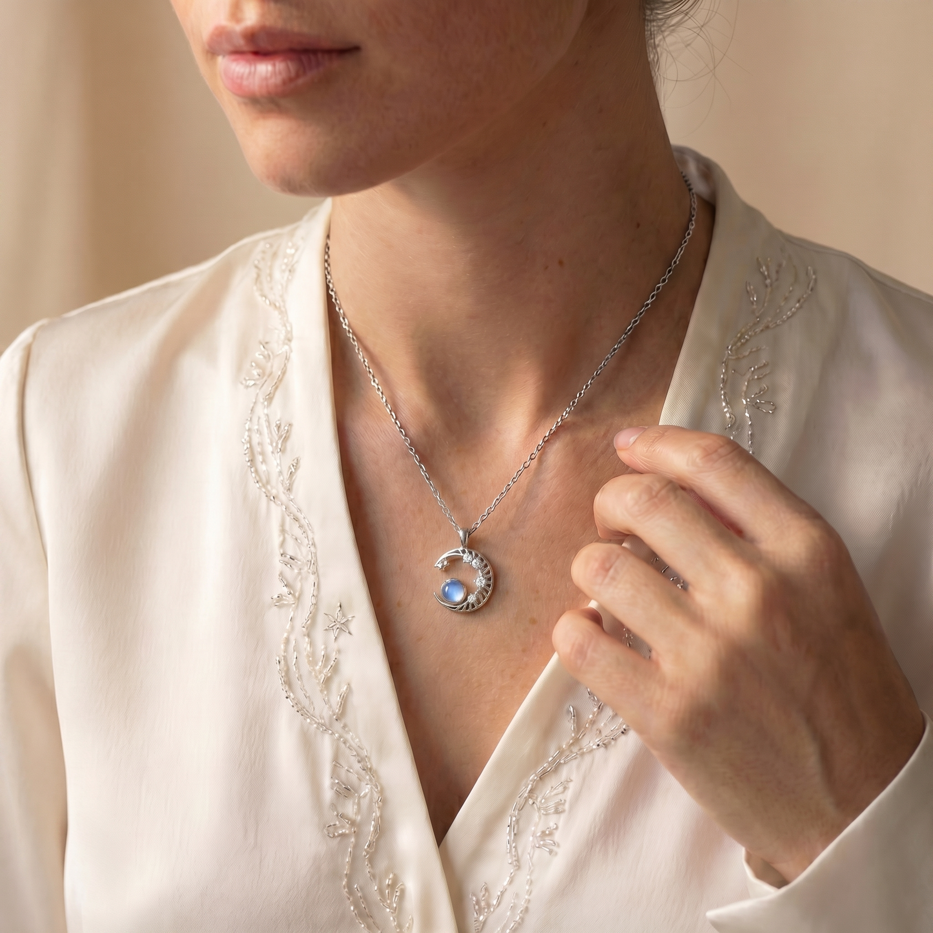 Moonstone Necklace - Moon Pendant