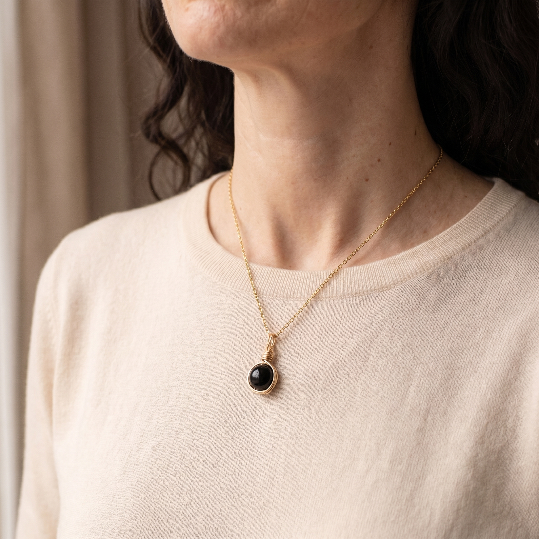 Obsidian Necklace - Wire Medallion