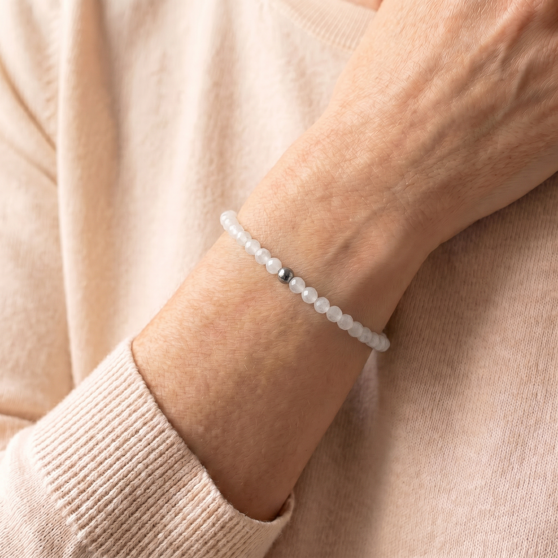 Moonstone Bracelet - Natural Pearls