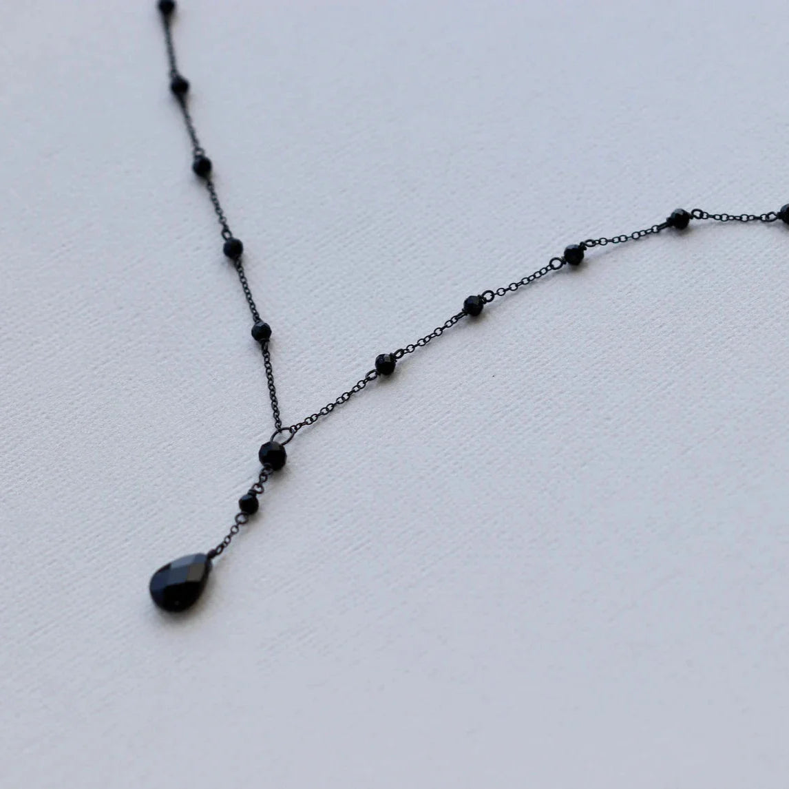 Obsidian Necklace - Pearl Necklace with Pendant