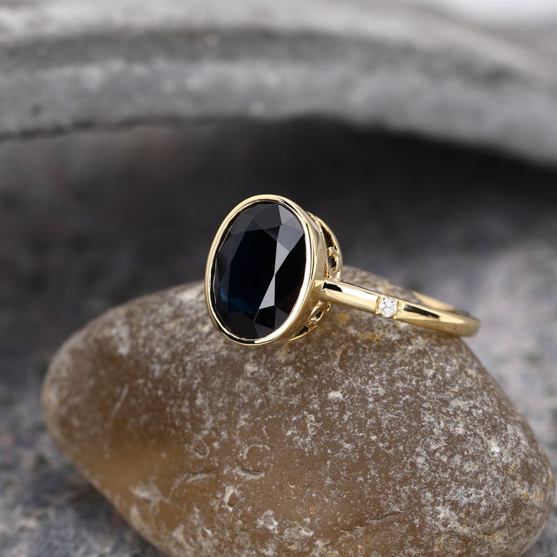 Schwarzer Onyx Ring - Nachtzauber